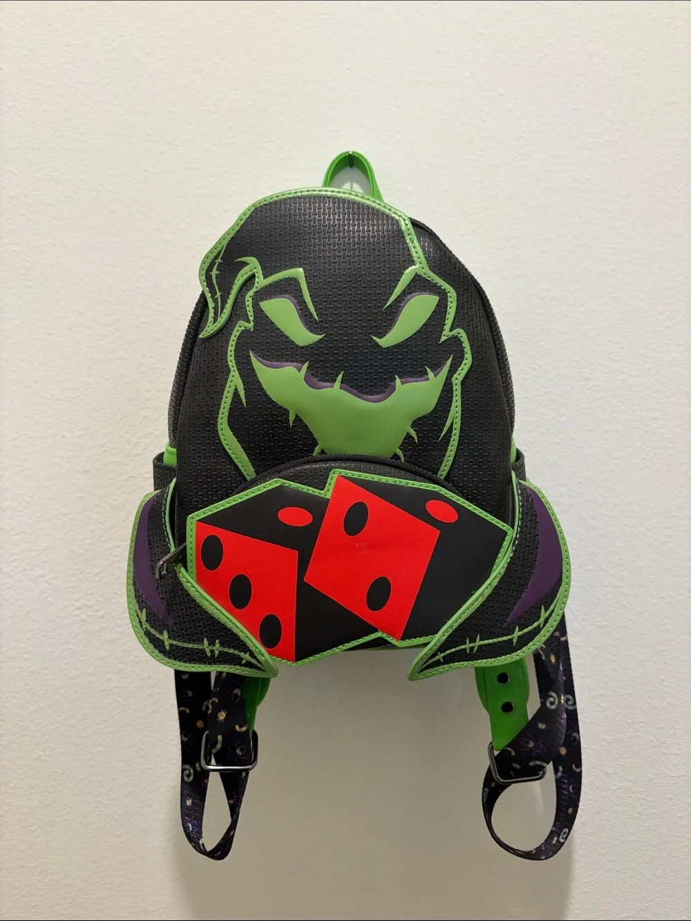 BRAND NEW Oogie Boogie Bash 2023 Loungelfy - Picture 1 of 6